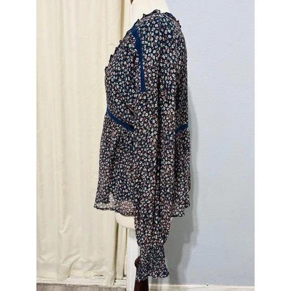 Cottagecore Fairy Blouse M Navy Blue Ditsy Floral Surplice V-Neck Peplum Boho - Picture 7 of 14